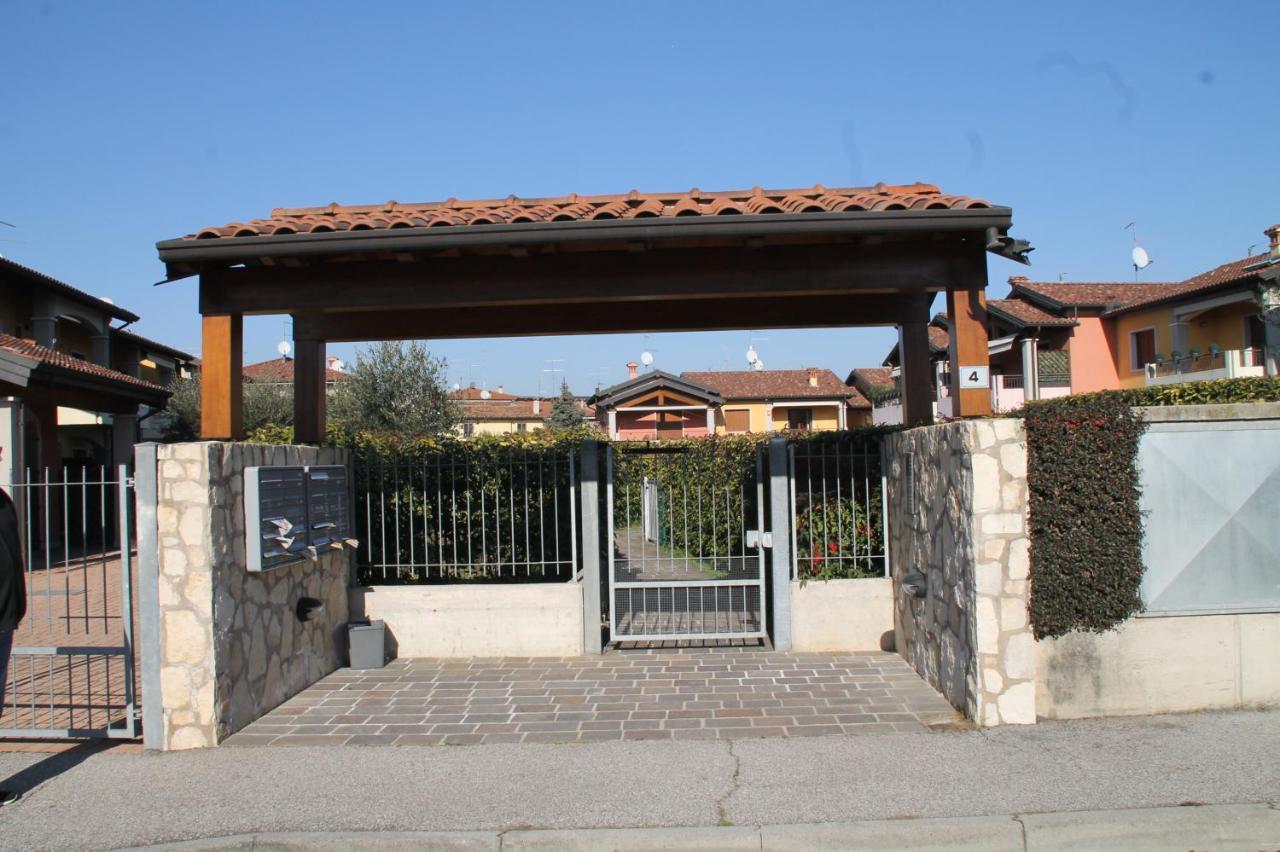 Casa Vacanze Da Riki Appartamento 1 Peschiera del Garda Ngoại thất bức ảnh